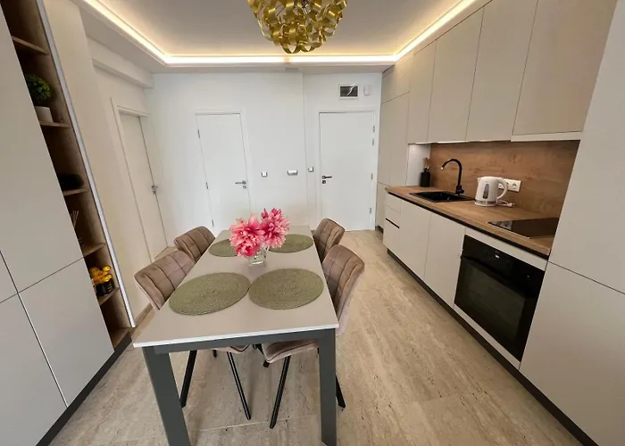 Dolce Premium Panorama Sea View Апартамент *