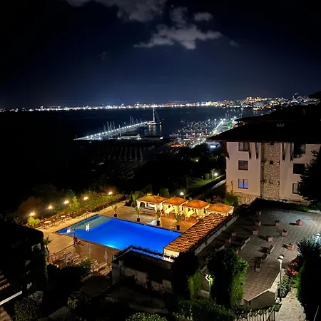 Dolce Premium Panorama Sea View Апартамент Свети Влас