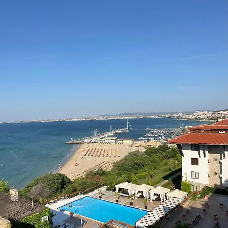 Dolce Premium Panorama Sea View Апартамент