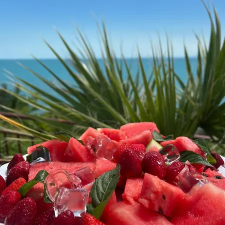 Dolce Premium Panorama Sea View Апартамент